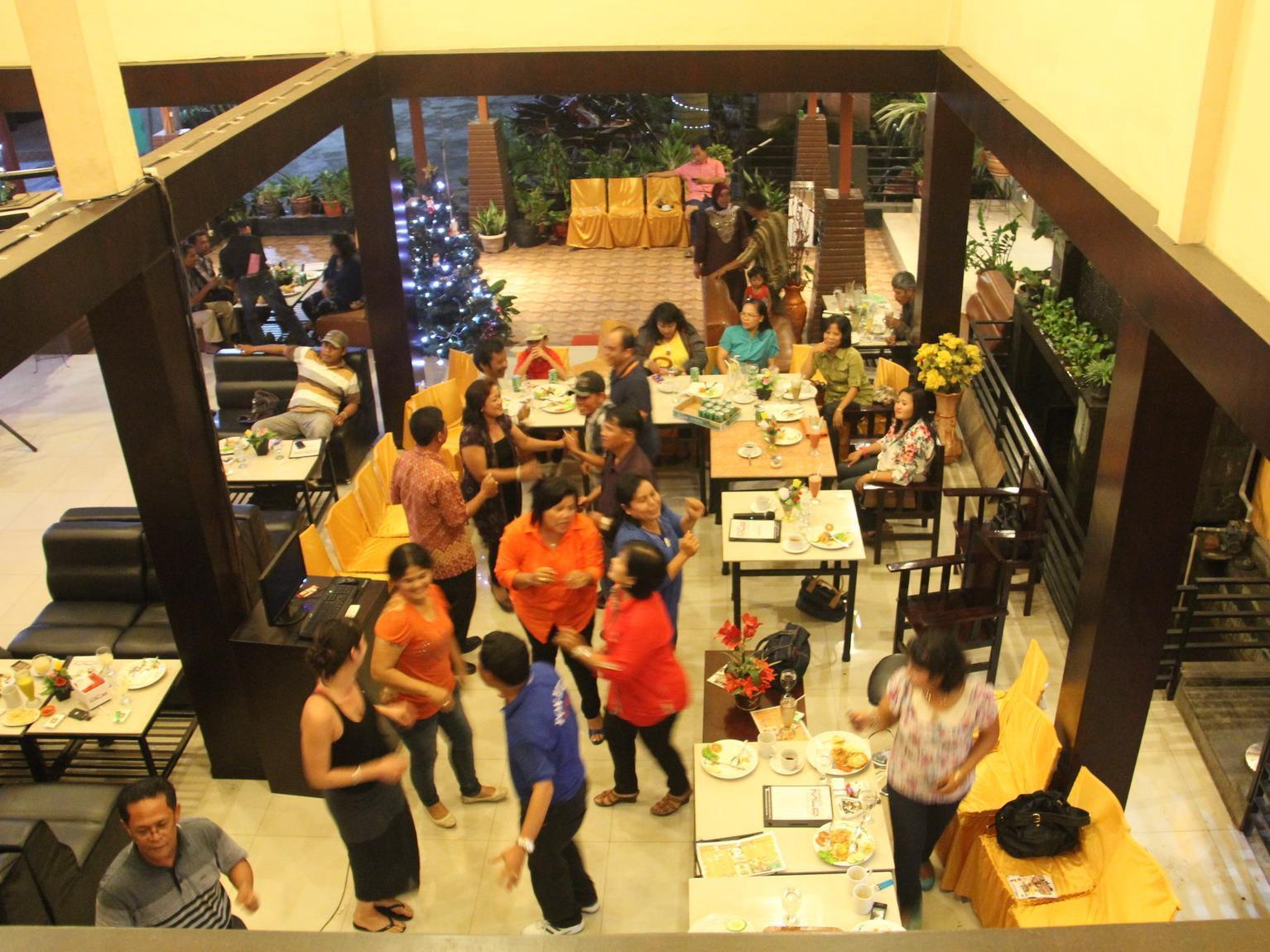 Hotel Sing A Song Pematangsiantar Εξωτερικό φωτογραφία